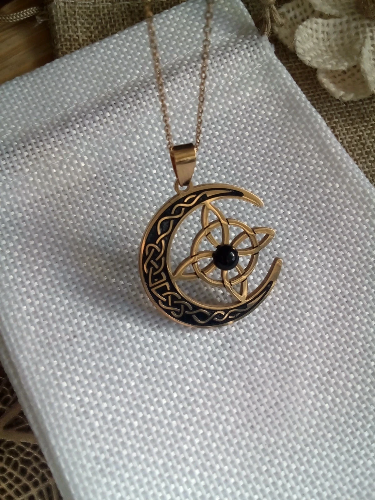 Collier magie celtique pierre d'obsidienne – photo 2